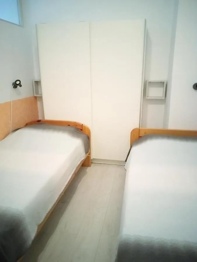 Apartments With A Parking Space Fazana - 7234 0*,  克罗地亚